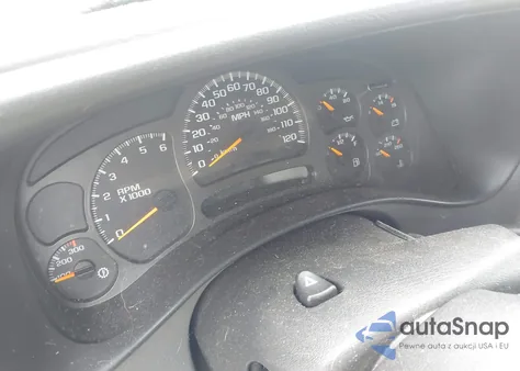 2004 Chevrolet Silverado 2500Hd Ls z USA, uszkodzony, nr VIN 1GCHK29U34E322509